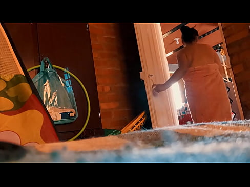 ❤️ Менин акем душка кирип ээрчийт, мен душка түшсөм, ал мени эркелетет. ❤️ Порно видео ky.porn-milf300.ru ❌️